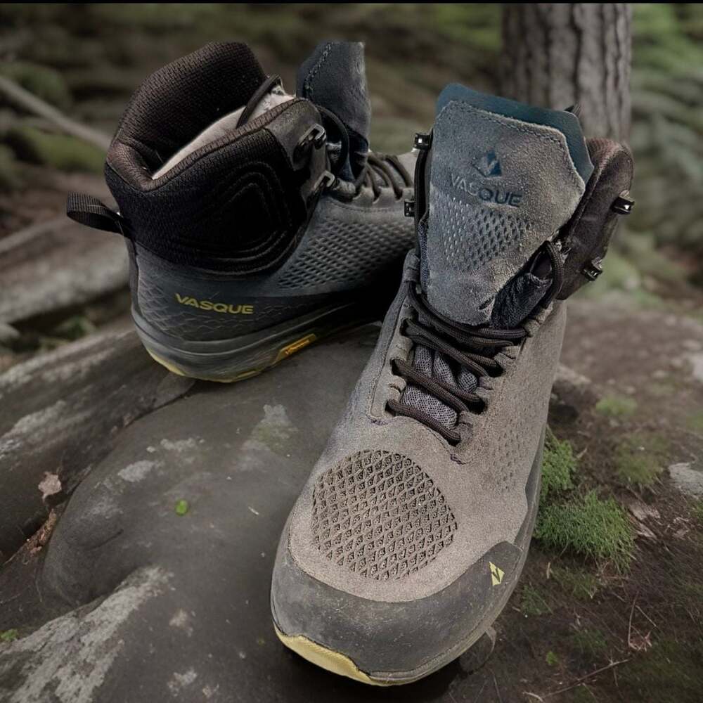 Vasque Breeze LT NTX Men 8.5M Grey Waterproof Hiking Boot Trail Day Hike 7378